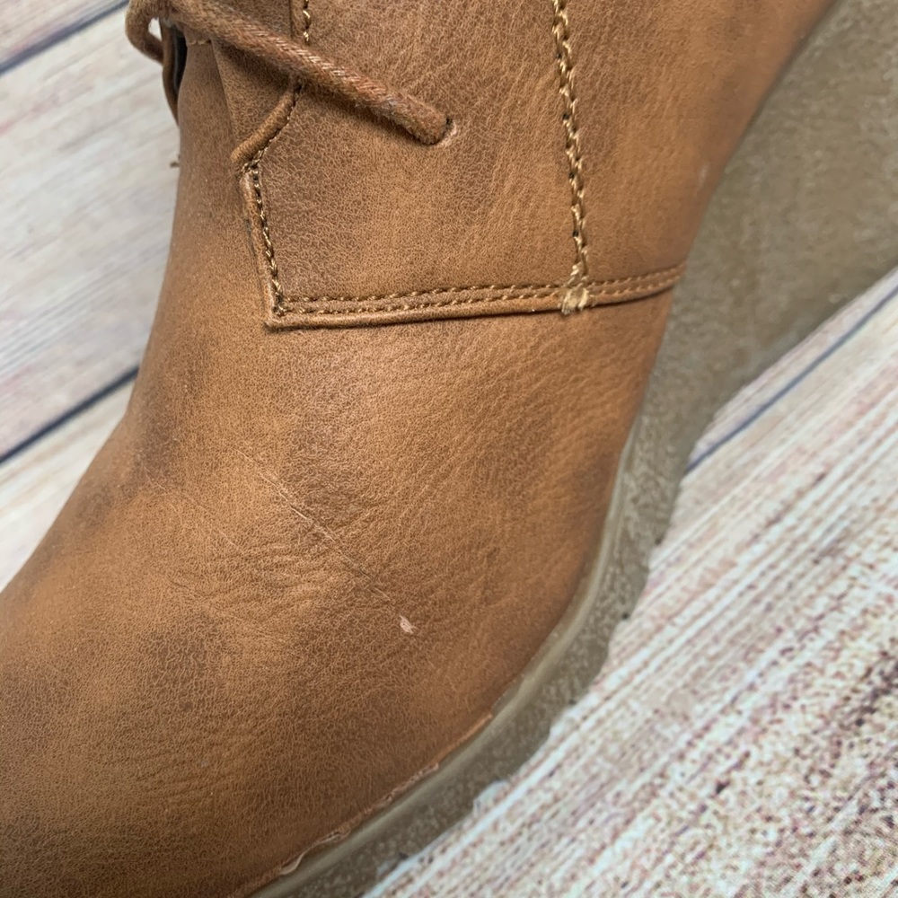 Reneeze Stack Heels - Picture 4 of 4